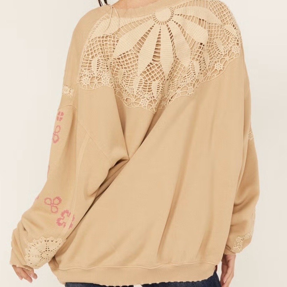 Free People Gram's Attic Oversize Sweatshirt - Picture 6 of 13